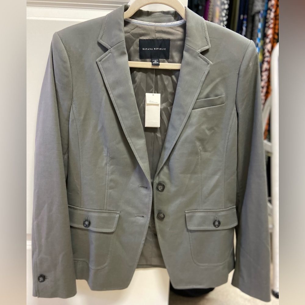 Banana Republic light grey blazer 10